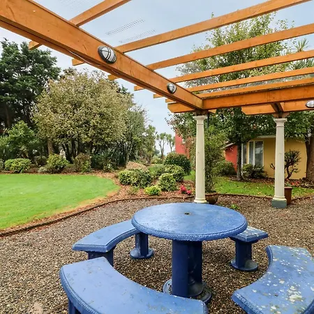 Holiday home Ballysheen House